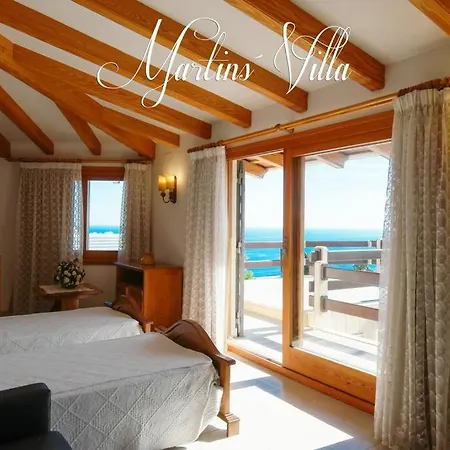 Vila Martin 's Villa. House On The With Pool Lloret de Mar