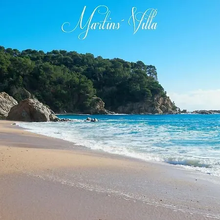 빌라 Martin 's Villa. House On The With Pool