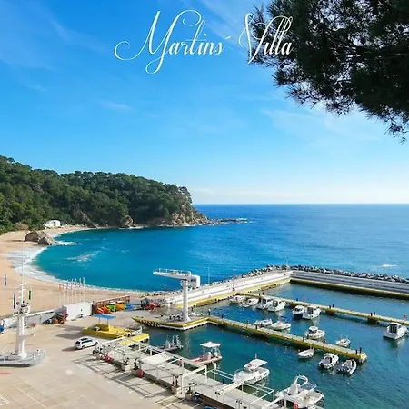 Villa Martin 's Villa. House On The With Pool Lloret de Mar