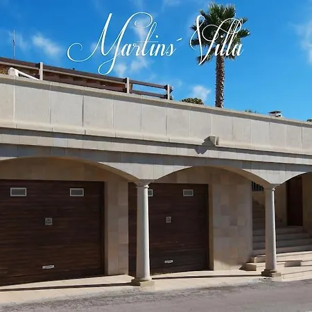Vila Martin 's Villa. House On The With Pool *