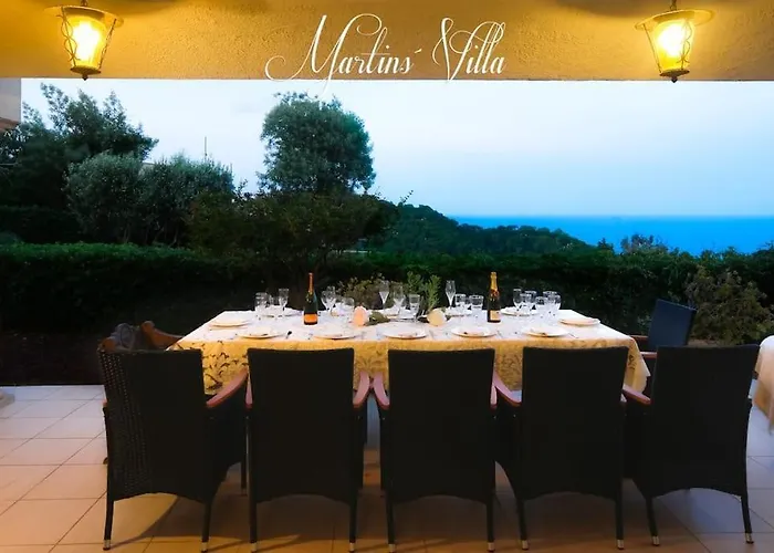 Martin 's Villa. House On The With Pool וילה יורט דה מאר